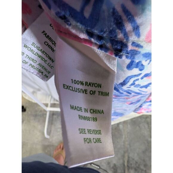 Lilly Pulitzer Bule and Pink Khali Bell Sleeve Top in Blue Grotto Top Women's XS - Picture 4 of 5